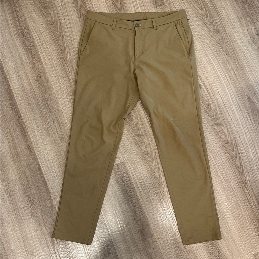 LuluLemon ABC Mens Khaki Chinos